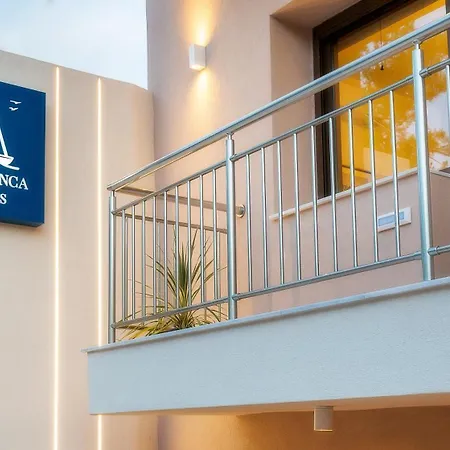 Apartament Vela Bianca