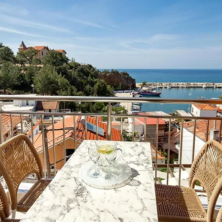 Apartament Vela Bianca *