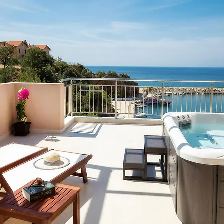 Apartament Vela Bianca